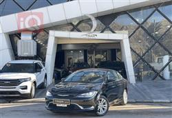 Chrysler 200